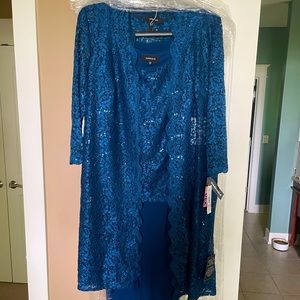 NWT mother of the bride or mother of the groom  3 piece pant suit.